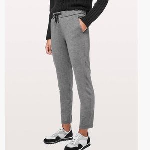 ON THE FLY 7/8 PANT 27